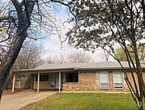 Building Photo - 14914 Marsha Dr