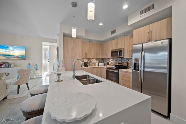 Foto del edificio - 15901 Pointe Cir