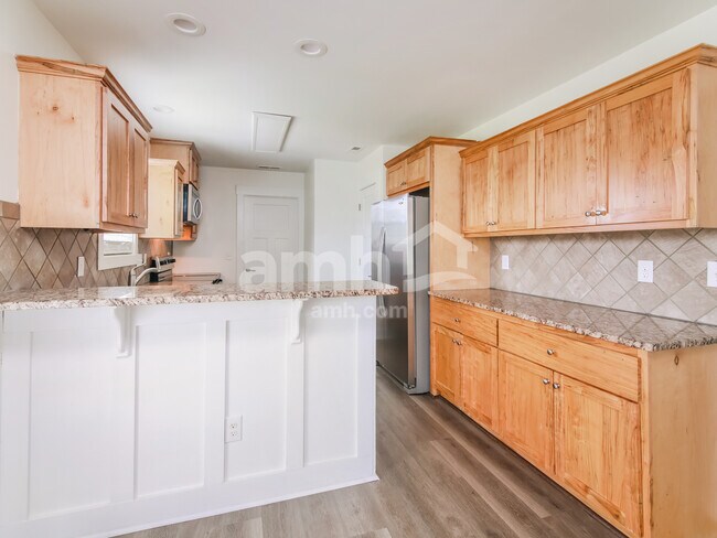 Foto del edificio - 15 Hanford Dr