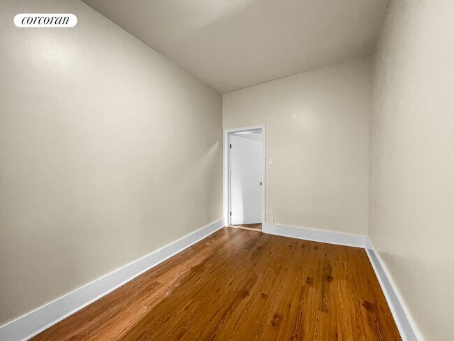 Foto del edificio - 533 Marcy Ave