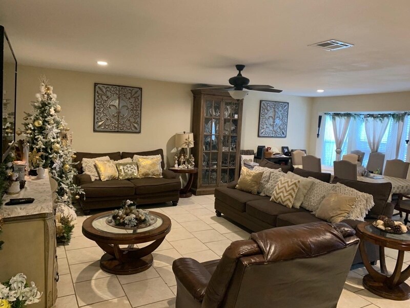 Foto principal - 2226 Lyndale Dr