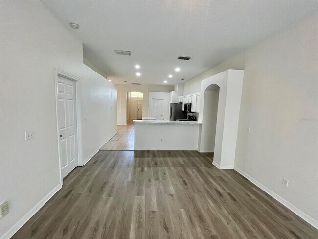 Building Photo - 3038 Eagle Crossing Dr