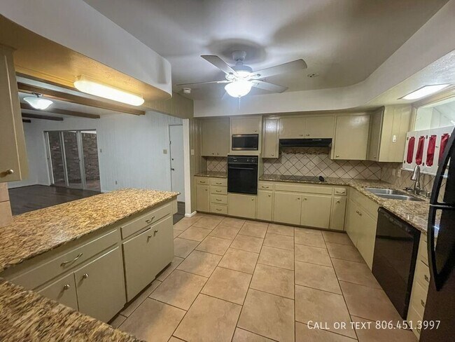 Foto del edificio - 3617 47th St