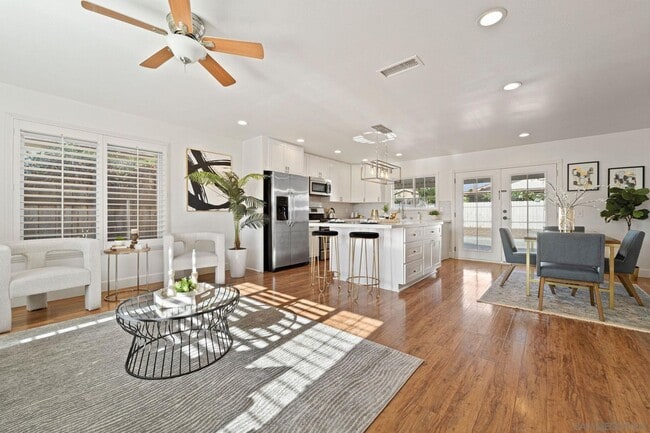 Building Photo - Beautiful 4 bedroom 2 bath home available ...