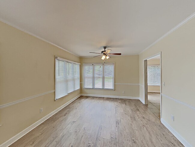 Foto del edificio - 2985 Kaley Dr NW