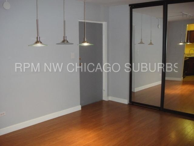 Building Photo - 500 Manda Ln