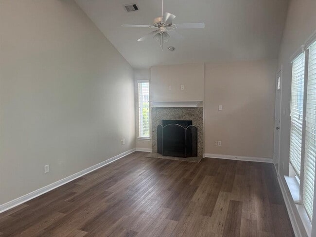 Building Photo - 7517 Antilles Ave