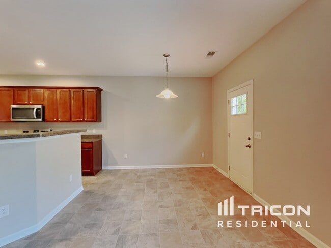 Building Photo - 4236 Glenmore Creek Dr