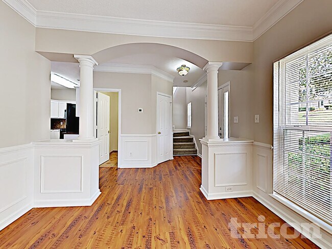 Foto del edificio - 5936 Briggs Dr