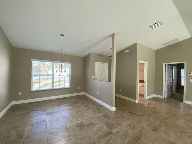 Foto del edificio - Desirable SW Ocala Neighborhood 3/2/2 **WON"T LAST**