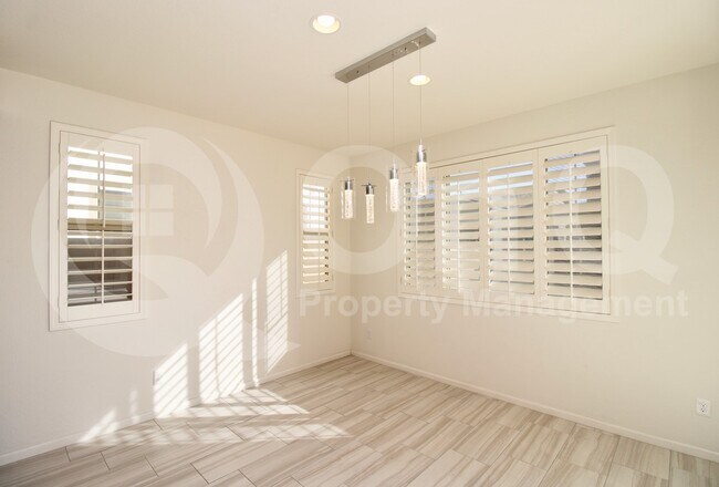 Building Photo - 241 E Wisteria Dr