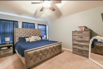 Building Photo - 4854 Fair Oak Dale Ln