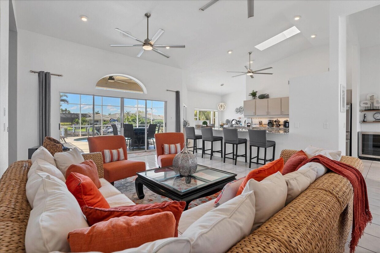 Foto principal - 265 Belvedere Ct