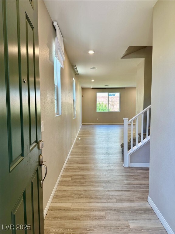 Building Photo - 8078 Cavazzo Ave