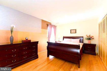 Foto del edificio - 11208 Chestnut Grove Square