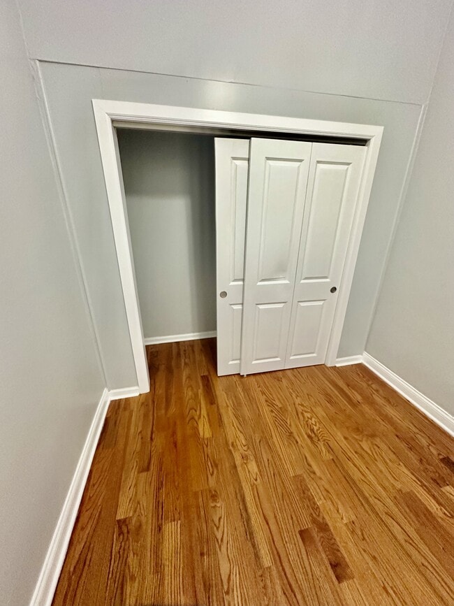 Foto del edificio - 1917 W 21st St