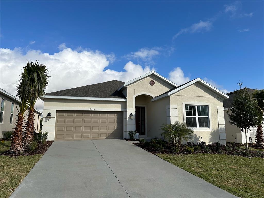 Foto principal - 2190 Ridge Pointe Ln