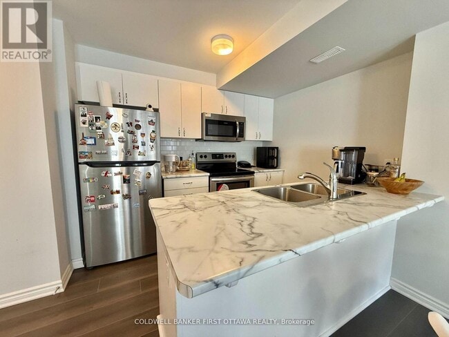 Building Photo - 129 Anthracite Private