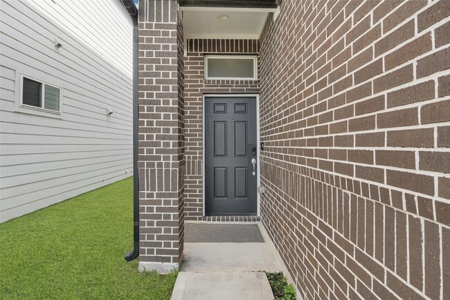 Building Photo - 6405 Leopold Star Ln