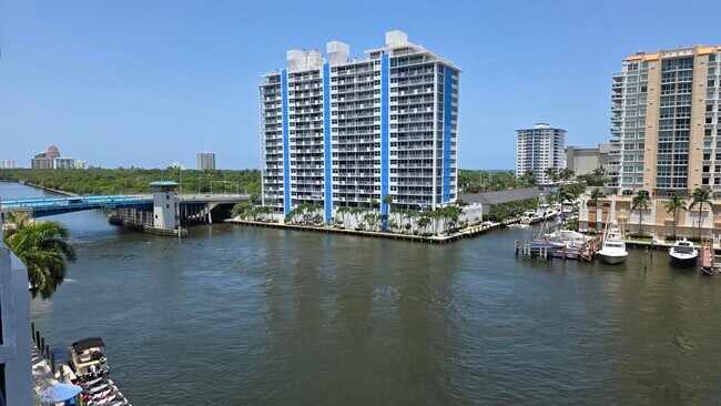 Foto del edificio - 936 Intracoastal Dr