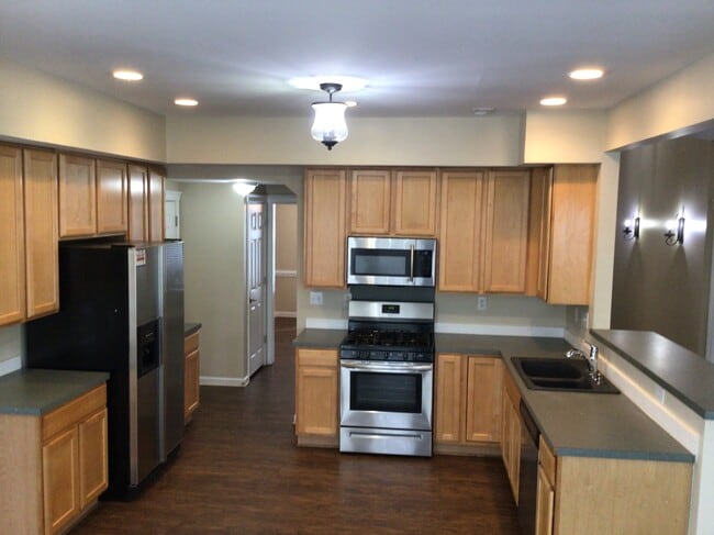 Foto del edificio - 7534 Sparkleberry Dr