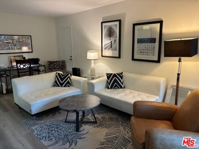 Foto del edificio - 1022 Croft Ave