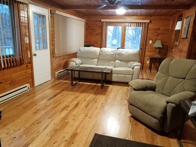 Building Photo - 7 Jachim Pl