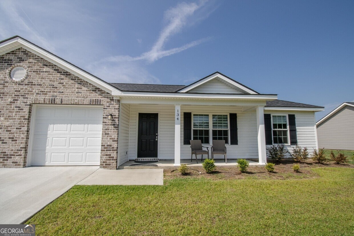 134 Callaway Cres, Statesboro, GA 30458 Townhome Rentals in