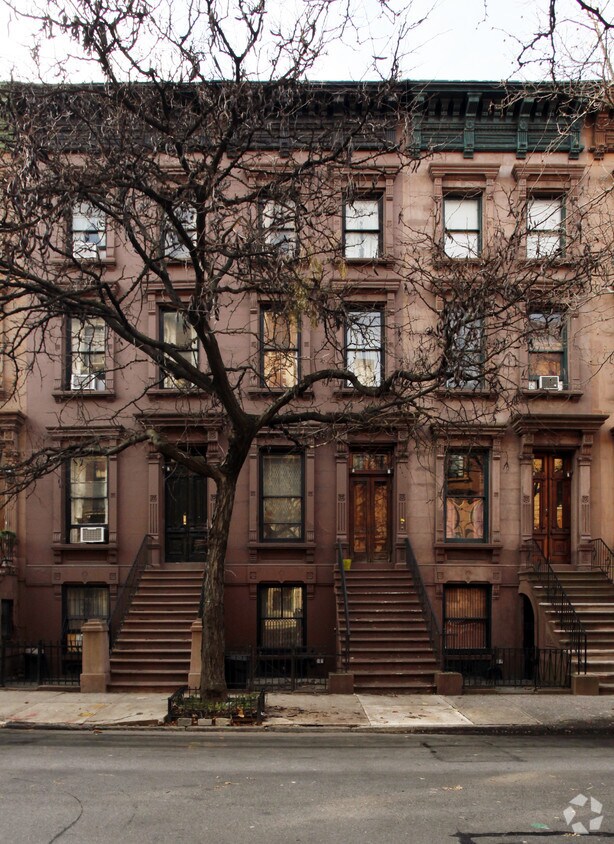 Foto del edificio - 18 W 123rd St