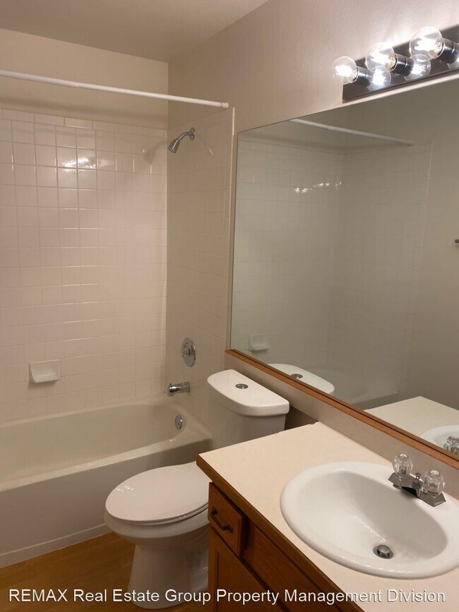 Foto del edificio - 2 br, 3 bath House - 3911 Christy Heights