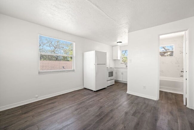 Newly Renovated Condo For Rent in St Peter... - Newly Renovated Condo For Rent in St Peter...