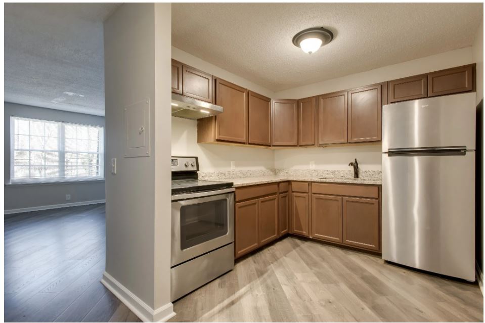 Photo - 441 Harding Pl (Nashville, TN)