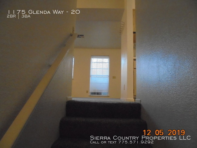 Foto del edificio - 2 bedroom, 2 bath, 2 car garage