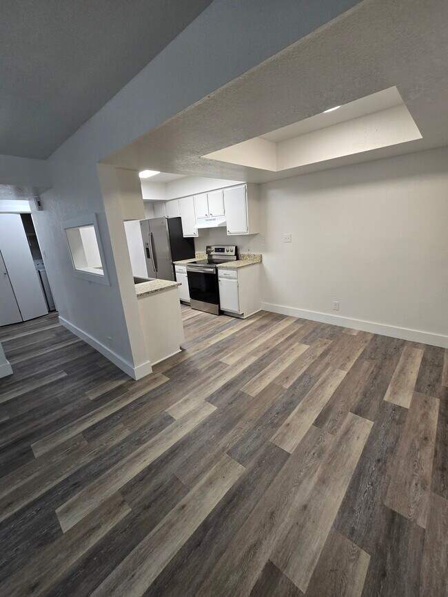 Foto del edificio - 6382 S 80th East Ave