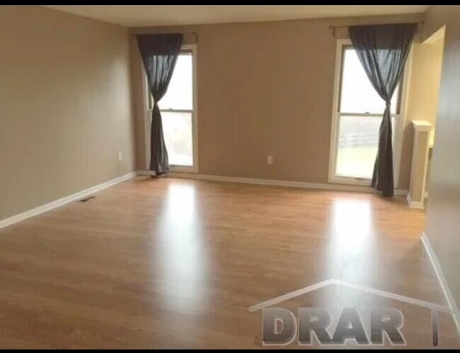 Foto del edificio - 49760 Potomac Ct