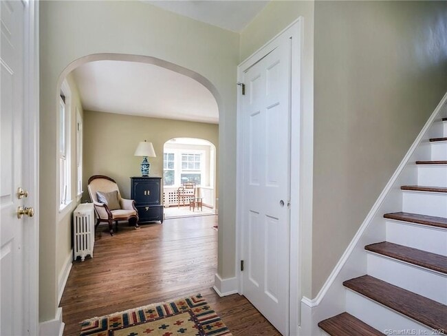 Photo - 33 Washington Ave House