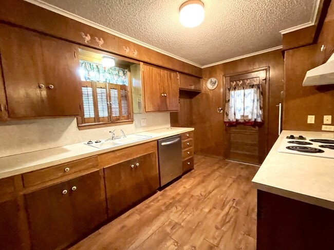 Foto del edificio - 905 Cottonwood St