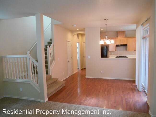Building Photo - 3 br, 2.5 bath House - 15982 SW Langer Dr.