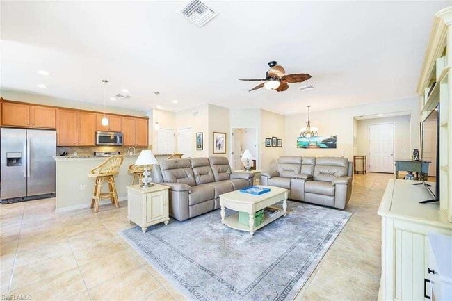 Building Photo - Elegant Furnished 3-Bedroom + Den Pool Home in VillageWalk of Bonita Springs – Available for Seas...