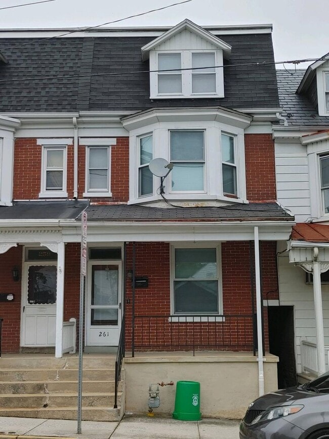 Building Photo - 261 S Belvidere Ave