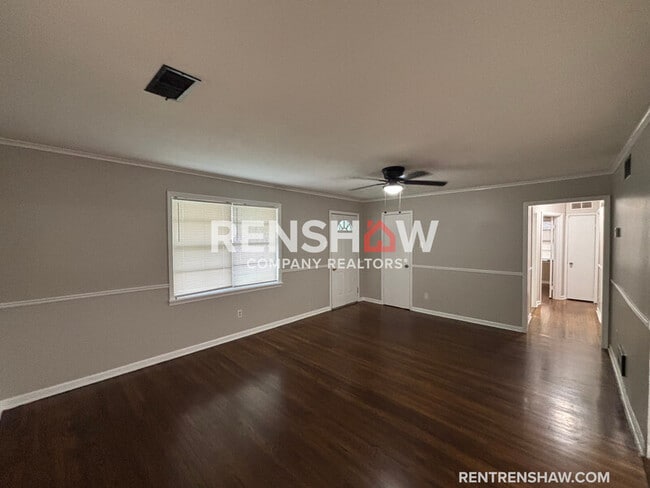 Foto del edificio - 3238 Kenland Dr