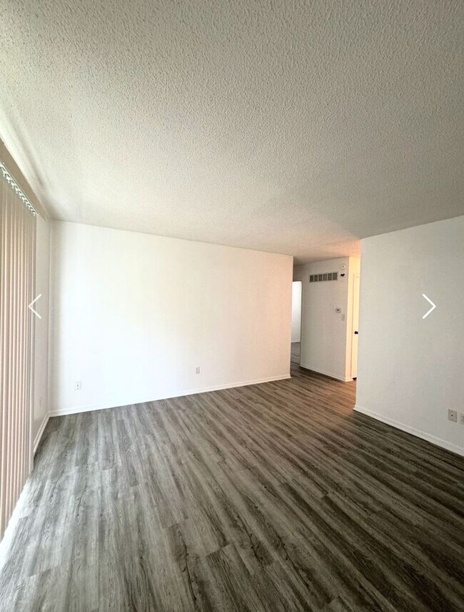 Foto del edificio - Cozy 2 bedroom, 1 bath in Independence!