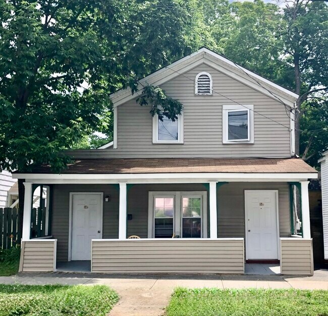 Building Photo - 114 Clinton Street