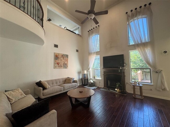 Building Photo - 305 Aspen Cove