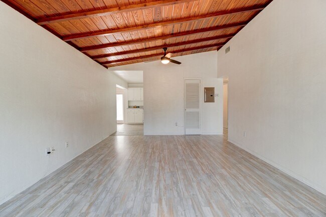 Foto del edificio - 2/1 Ormond Beachside Bungalow