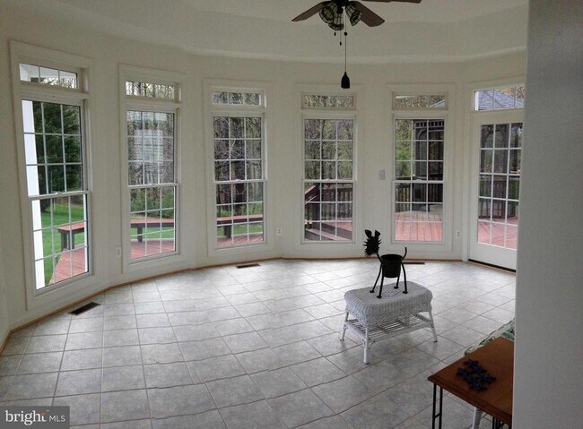 Foto del edificio - 19023 Dellabrooke Farm Way