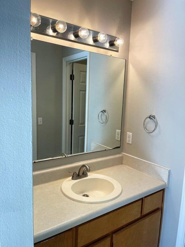 Foto del edificio - 1888 Bayou Dr