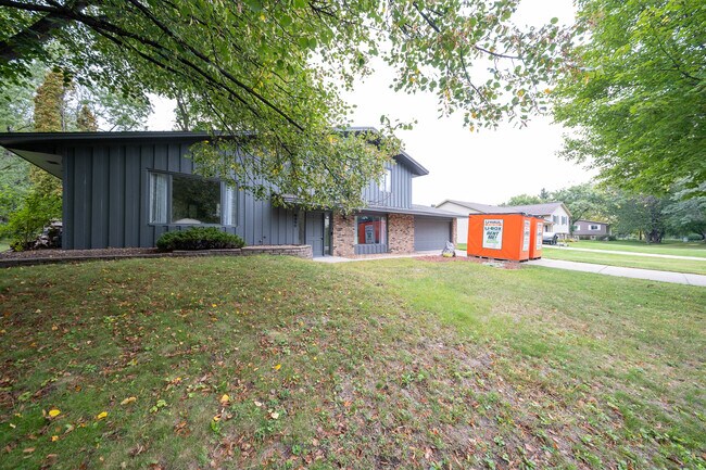Foto del edificio - 6359 131st St Ct