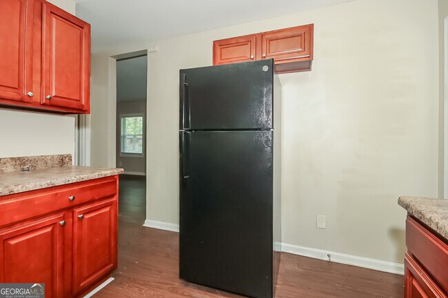 Building Photo - 261 Hermer Cir NW