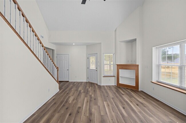 Building Photo - 3252 Wind River Cir